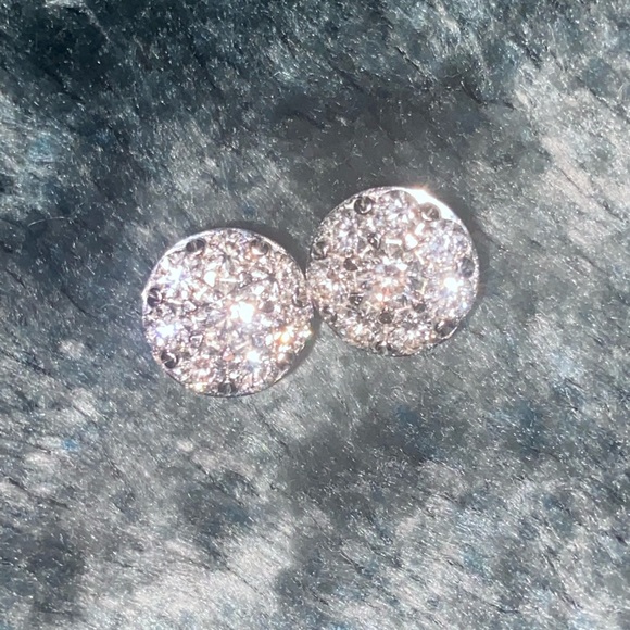 Vs Diamond Cluster Earrings
